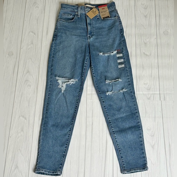 Levi's High Waisted Mom Jeans Women's Size 25x29 Distressed Denim Blue Jeans NWT - Picture 2 of 9
